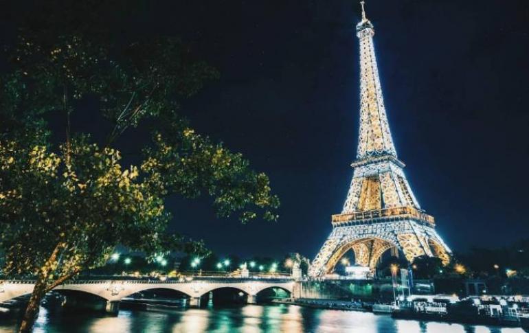 Od kojeg je metala napravljen Eiffelov toranj?